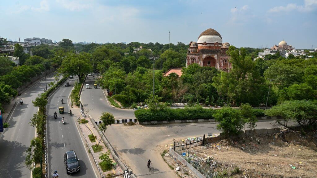 Israeli Tourist Killed in Motorcycle Accident During Cross-Country Trip to Taj Mahal