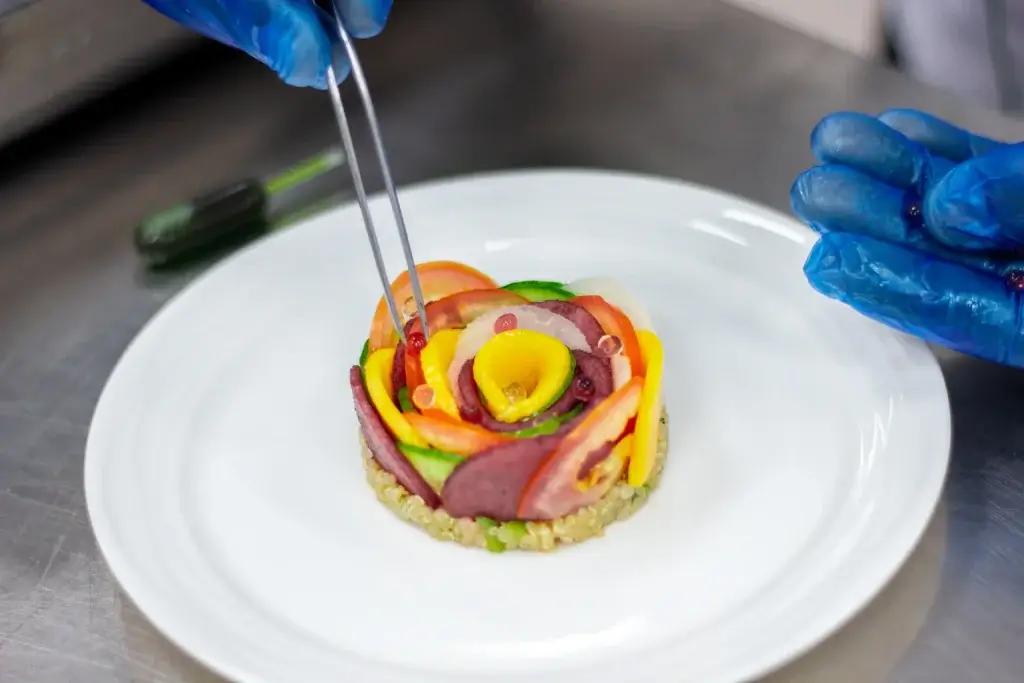 EKFC gears up to provide over 300,000 meals with global flavors at Dubai Airshow 2025