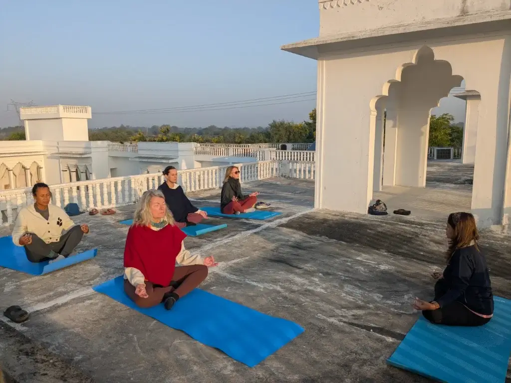 Savista Yoga Retreat: The Quiet Countryside Escape Near Jaipur You’ve Been Looking For