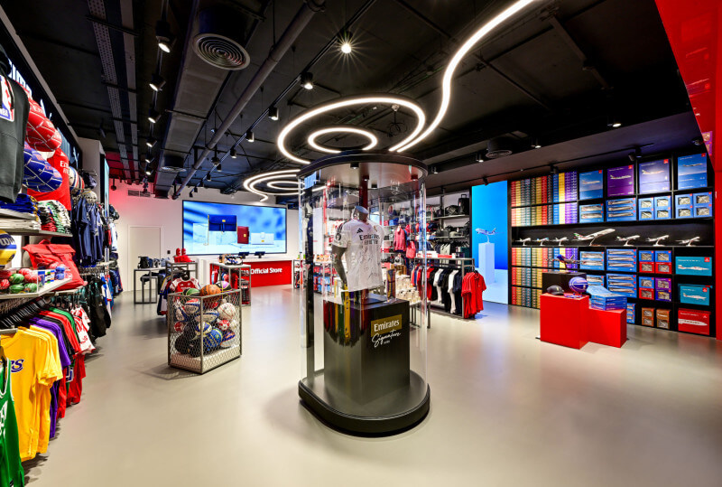 Emirates Introduces Emirates Signature Series with Signed Jerseys from Real Madrid, AC Milan, and Arsenal