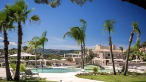 Capogiro at 7Pines Resort Sardinia oslavuje svoje prvé ocenenie hviezdy Michelin