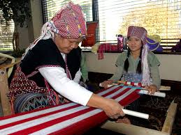 How Karen Weaving Preserves Heritage and Builds Community Among Refugees in the US