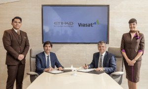 How Etihad Airways Enhances Passenger Experience through Expanded Viasat In-Flight Connectivity