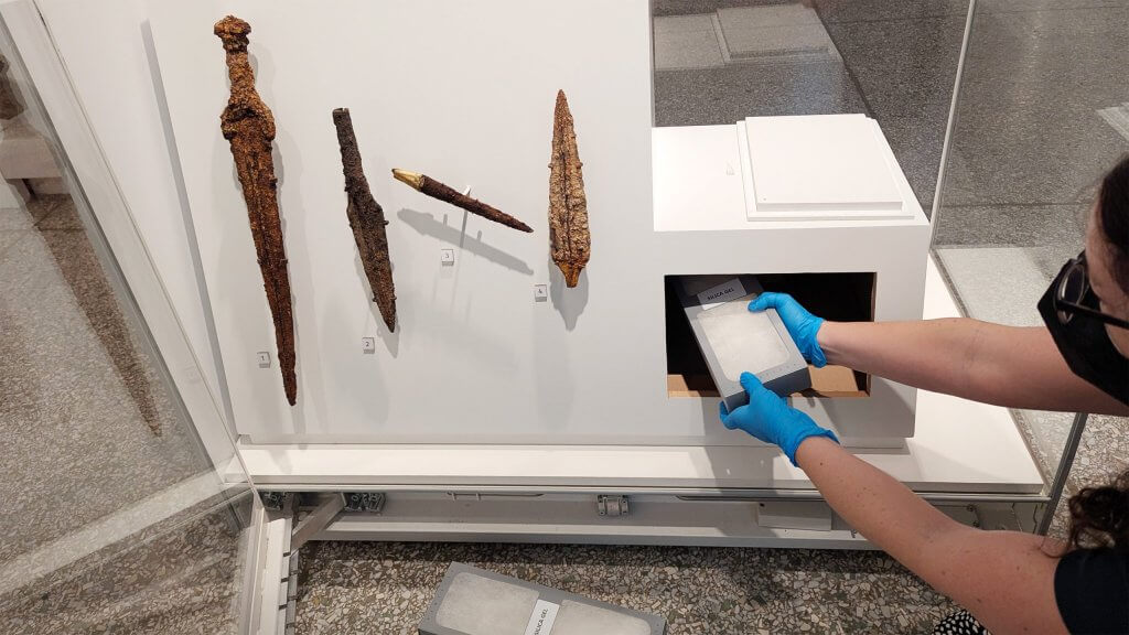 The Vital Role of Silica Gel in Safeguarding Museum Artifacts from Humidity Fluctuations