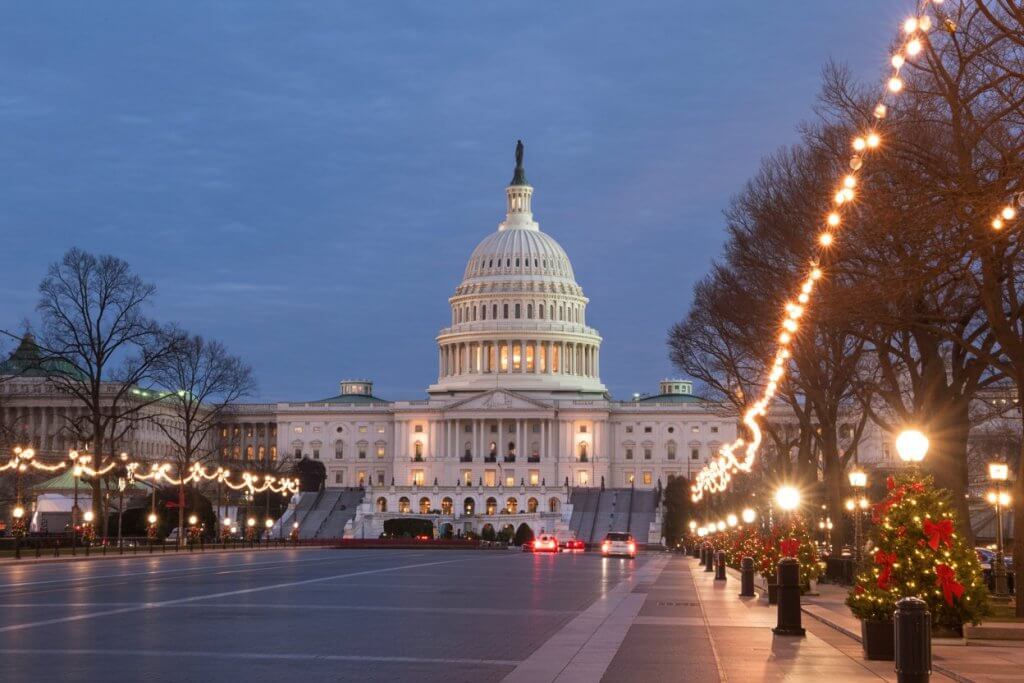 California Rises with Hawaii, Nevada, and Florida in the 2025 Thanksgiving Travel Boom