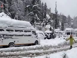 Heavy snowfall and rain alert in Himachal Pradesh from January 26 to 28: what travellers need to know