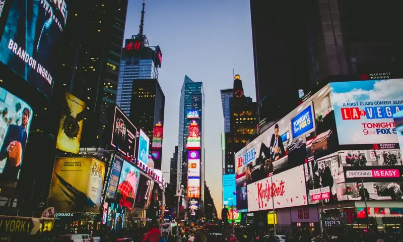 How Gen Z’s 2026 Travel Preferences Reshape Airport Transfers and Booking Habits