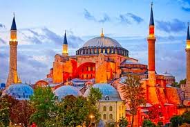 Private or Group Day Tours in Istanbul — Which Suits Your Schedule and Budget?