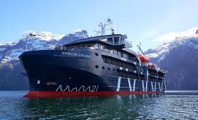 Magellan Discoverer debuts — Chile-built, hybrid-electric expedition ship for Antarctic air-cruises