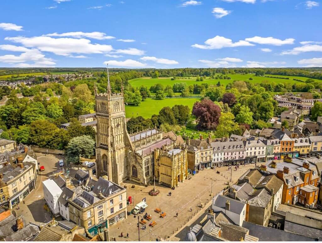 Cirencester — Heart of the Cotswolds’ Market and Transport Hub